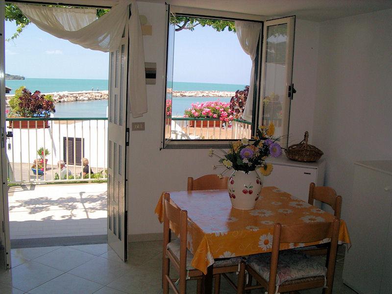 Blu Marine Casa A 10Mt Dalla Spiaggia 佩斯基奇 外观 照片