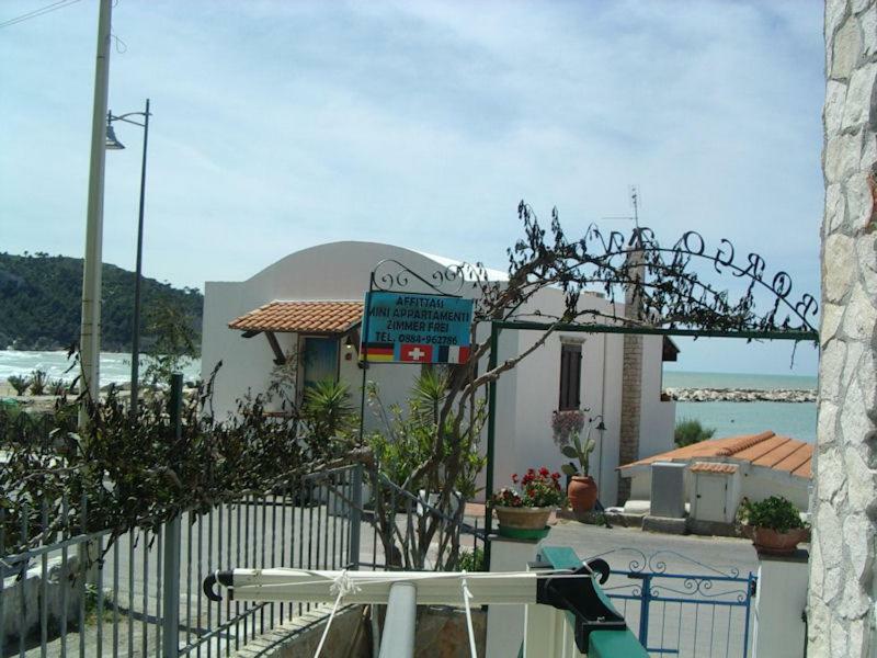 Blu Marine Casa A 10Mt Dalla Spiaggia 佩斯基奇 外观 照片